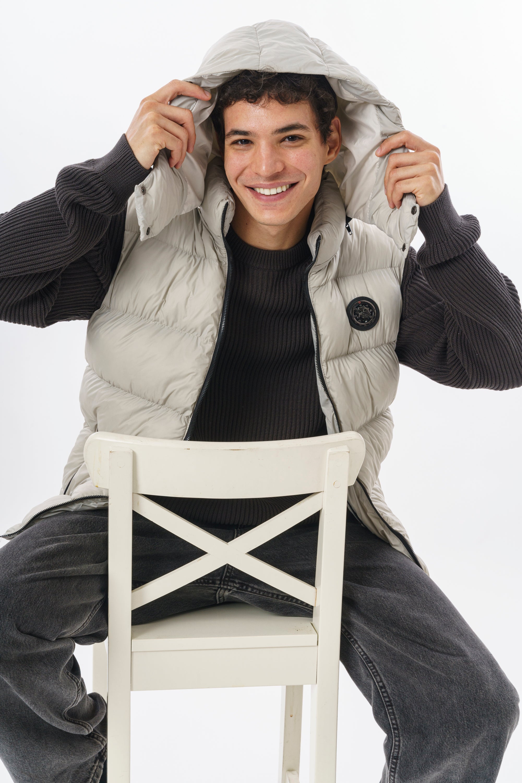 ROSSPALL Premium Şişme Yelek – Şıklığın ve Sıcaklığın Zamansız Hali